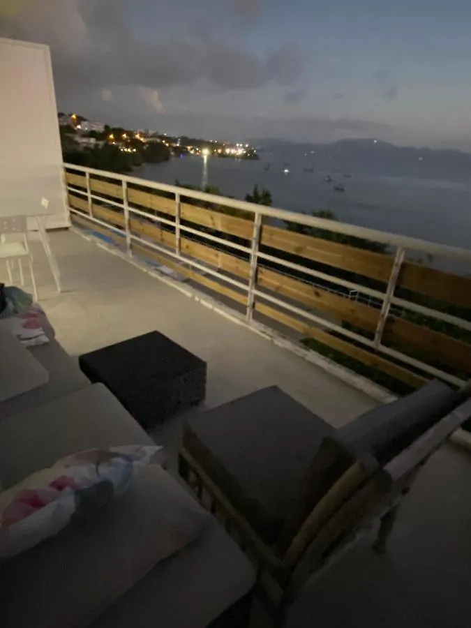 Face A La Mer Schoelcher Apartment