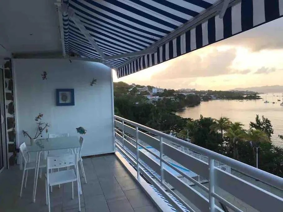 Face A La Mer Schoelcher Apartment